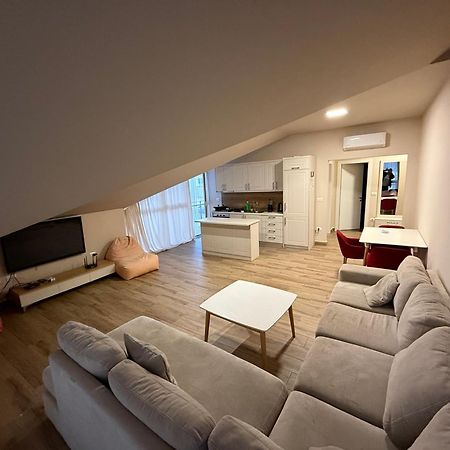 Shengjin Apartaments Buitenkant foto