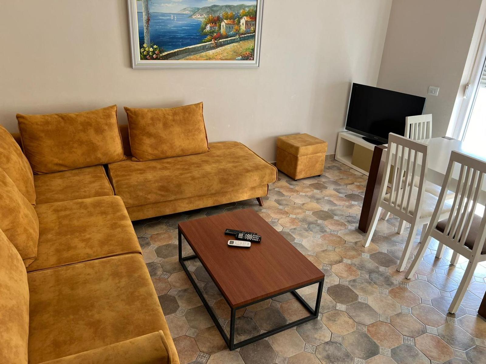 Shengjin Apartaments Buitenkant foto