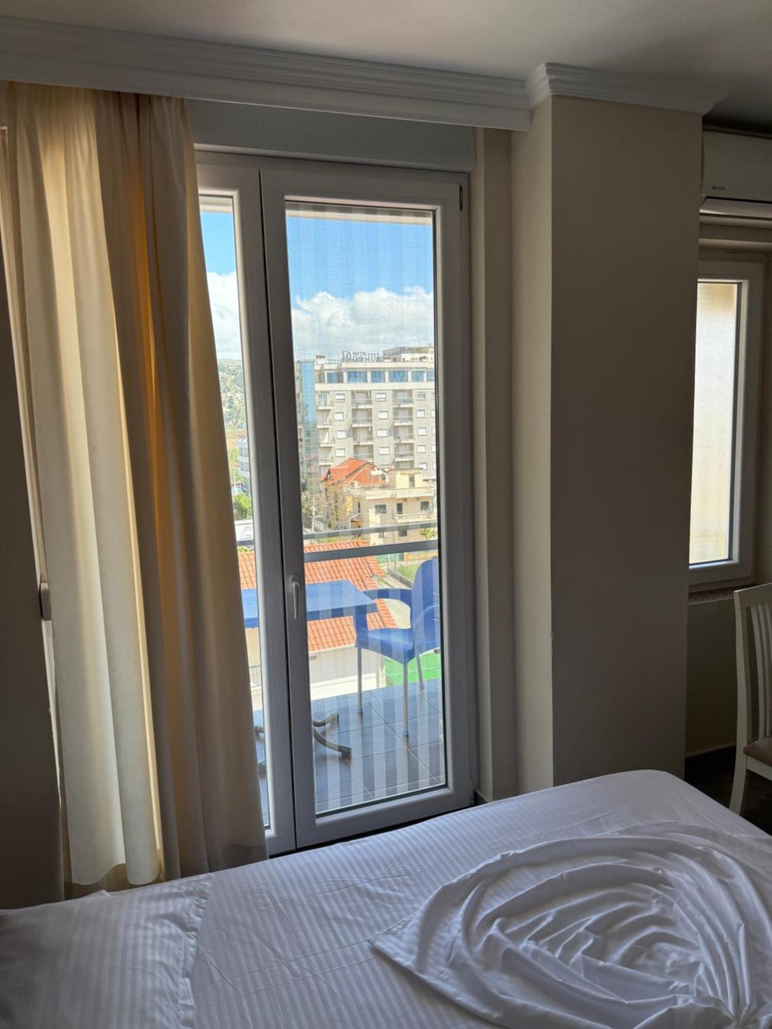 Shengjin Apartaments Buitenkant foto