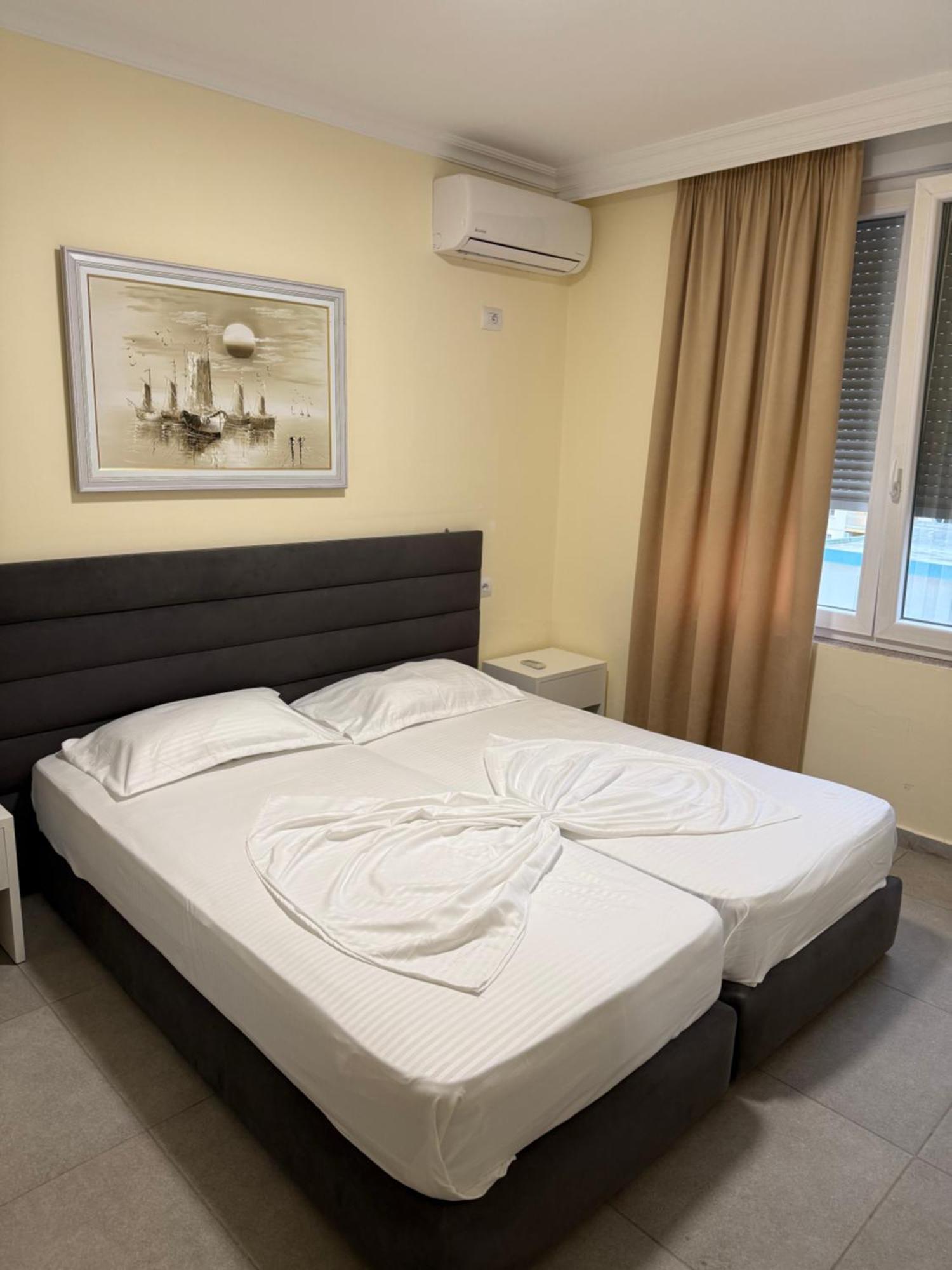Shengjin Apartaments Buitenkant foto