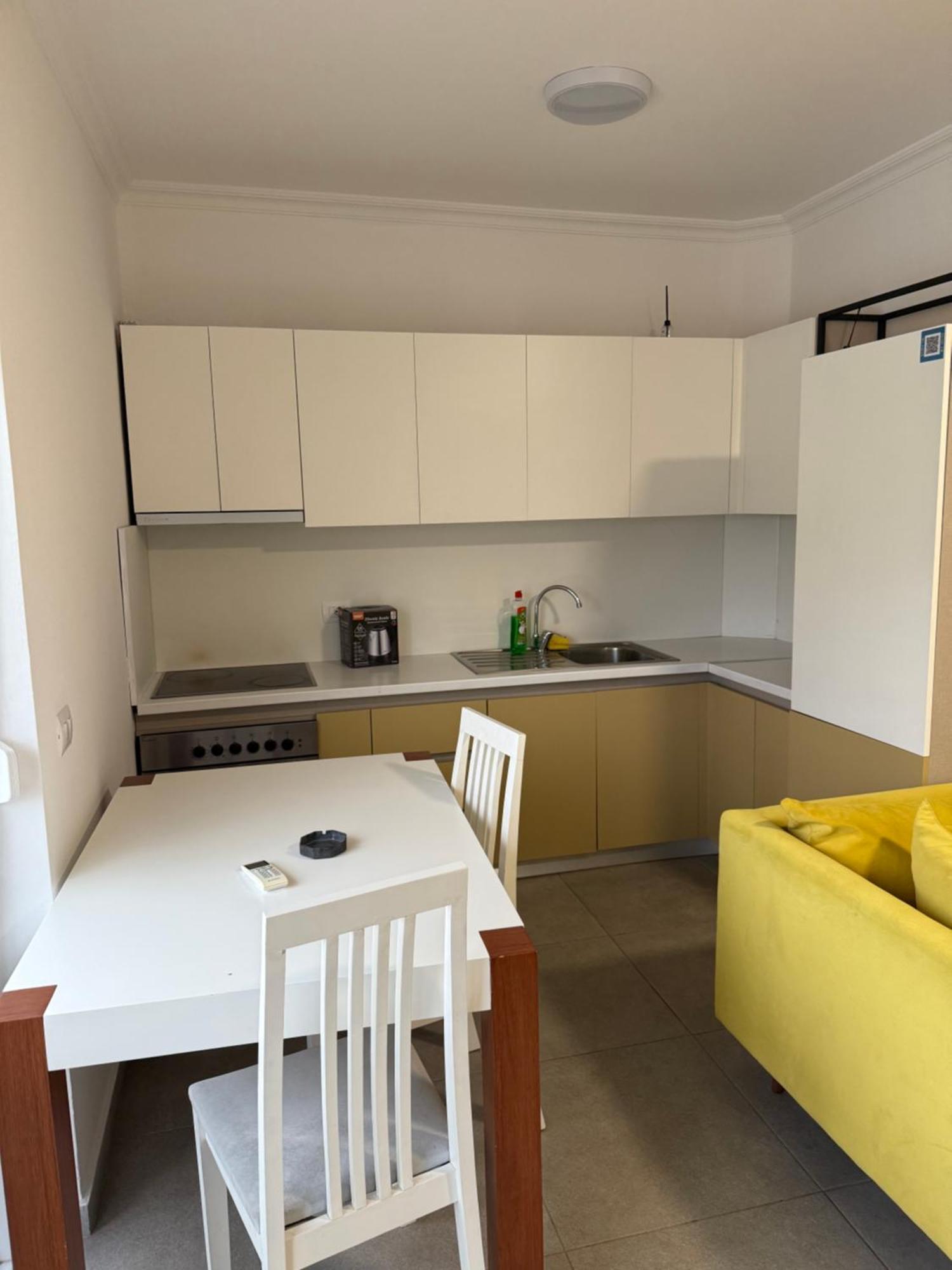 Shengjin Apartaments Buitenkant foto